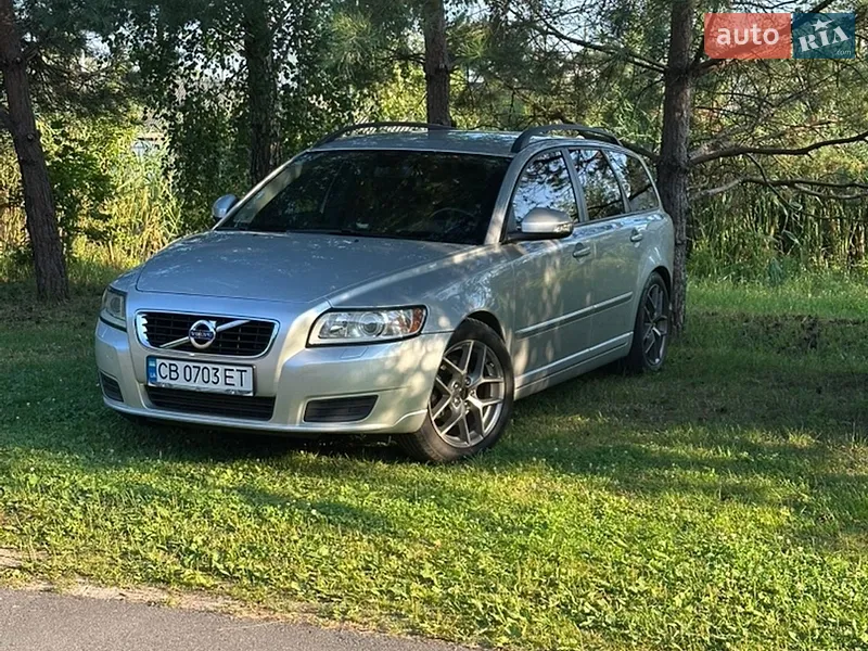 Volvo V50