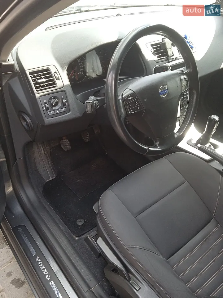 2010 Volvo V50 - мініатюра 12