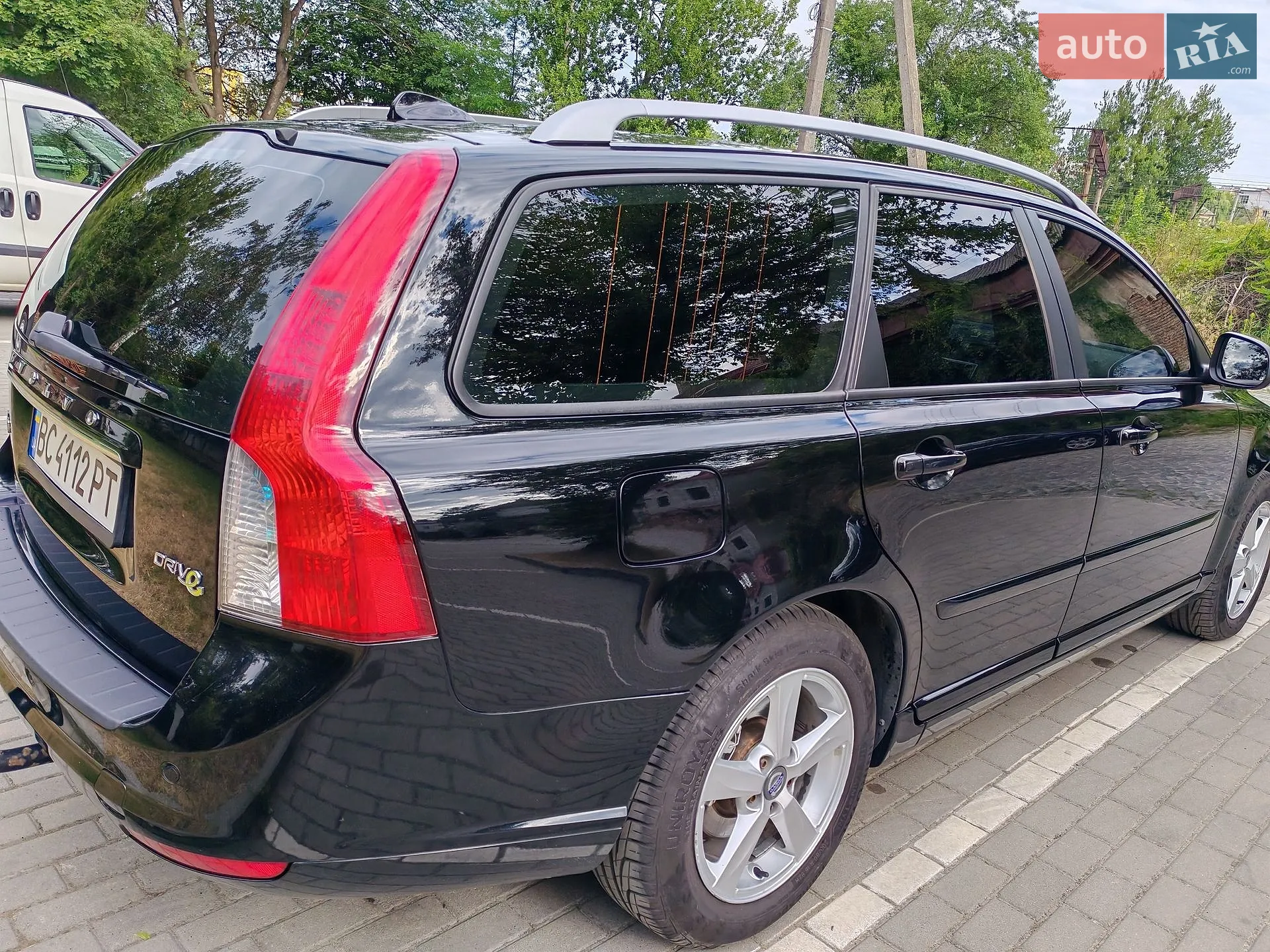 2011 Volvo V50 - мініатюра 7