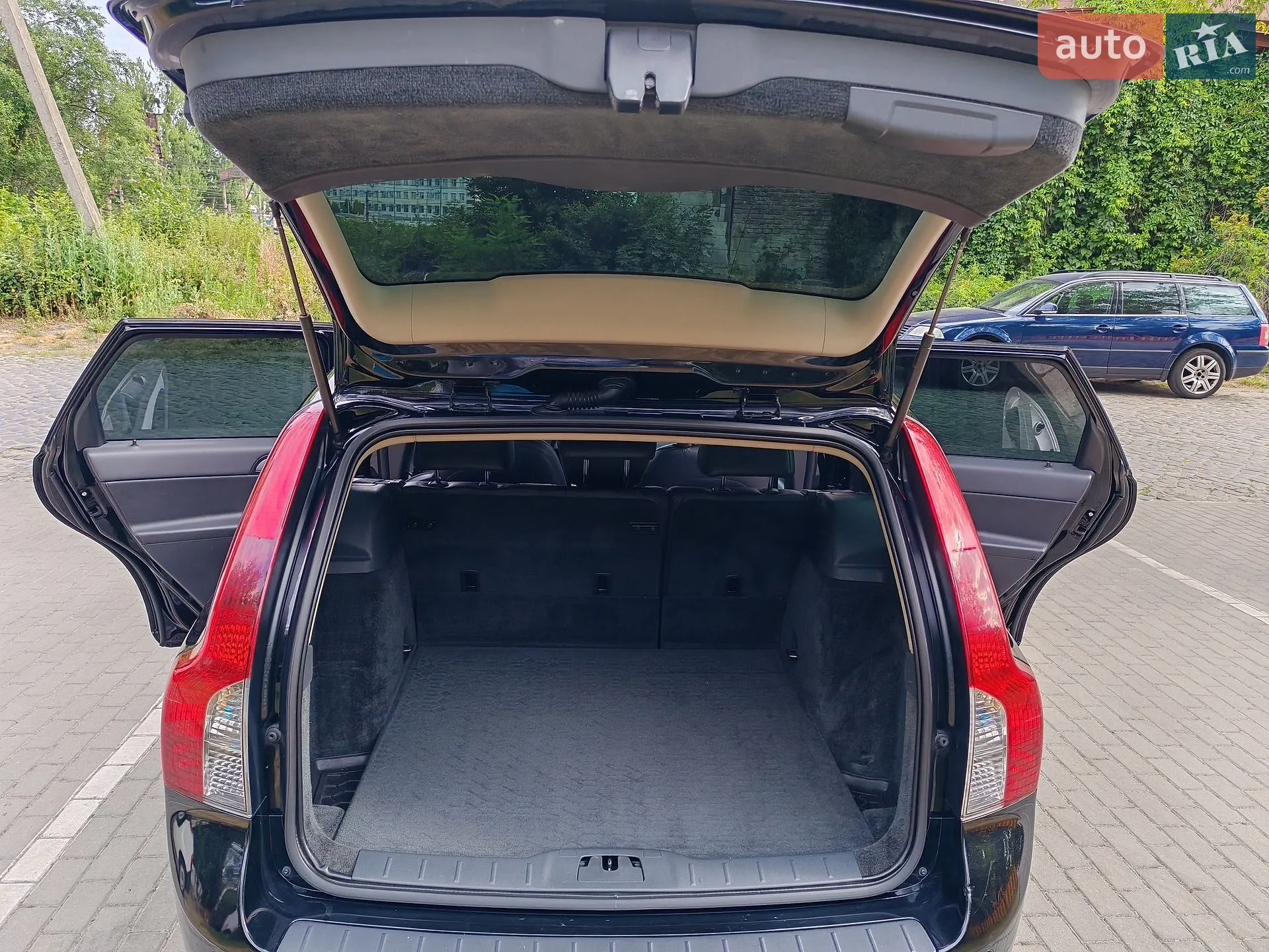2011 Volvo V50 - мініатюра 8