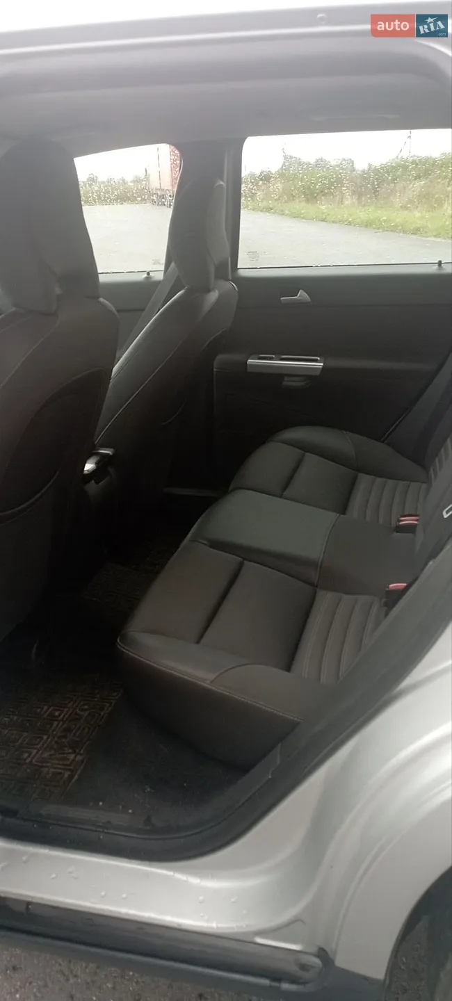 2010 Volvo V50 - мініатюра 10