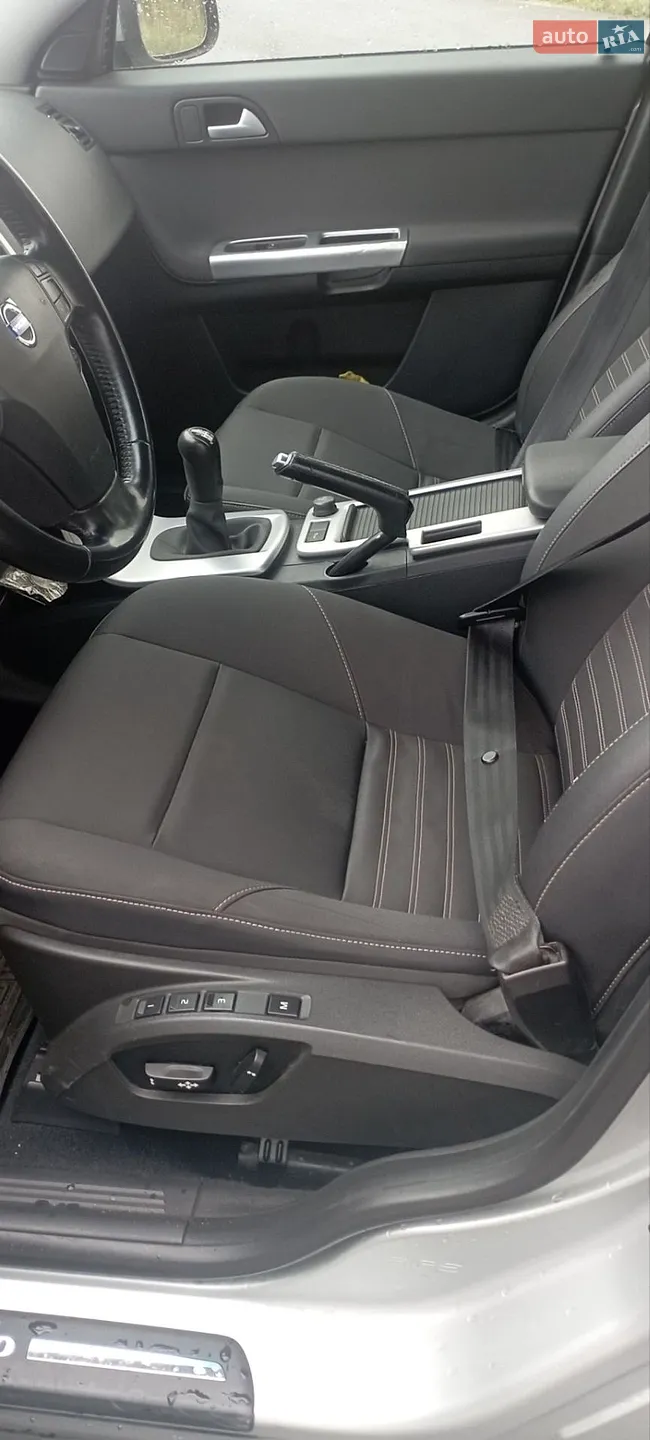 2010 Volvo V50 - мініатюра 12
