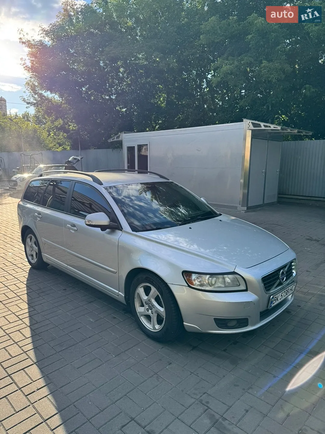 2010 Volvo V50 - мініатюра 7