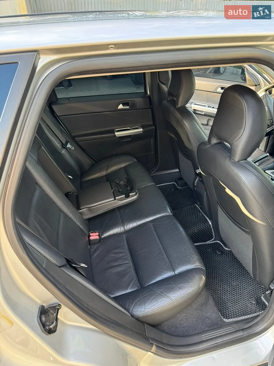 2010 Volvo V50 - мініатюра 23