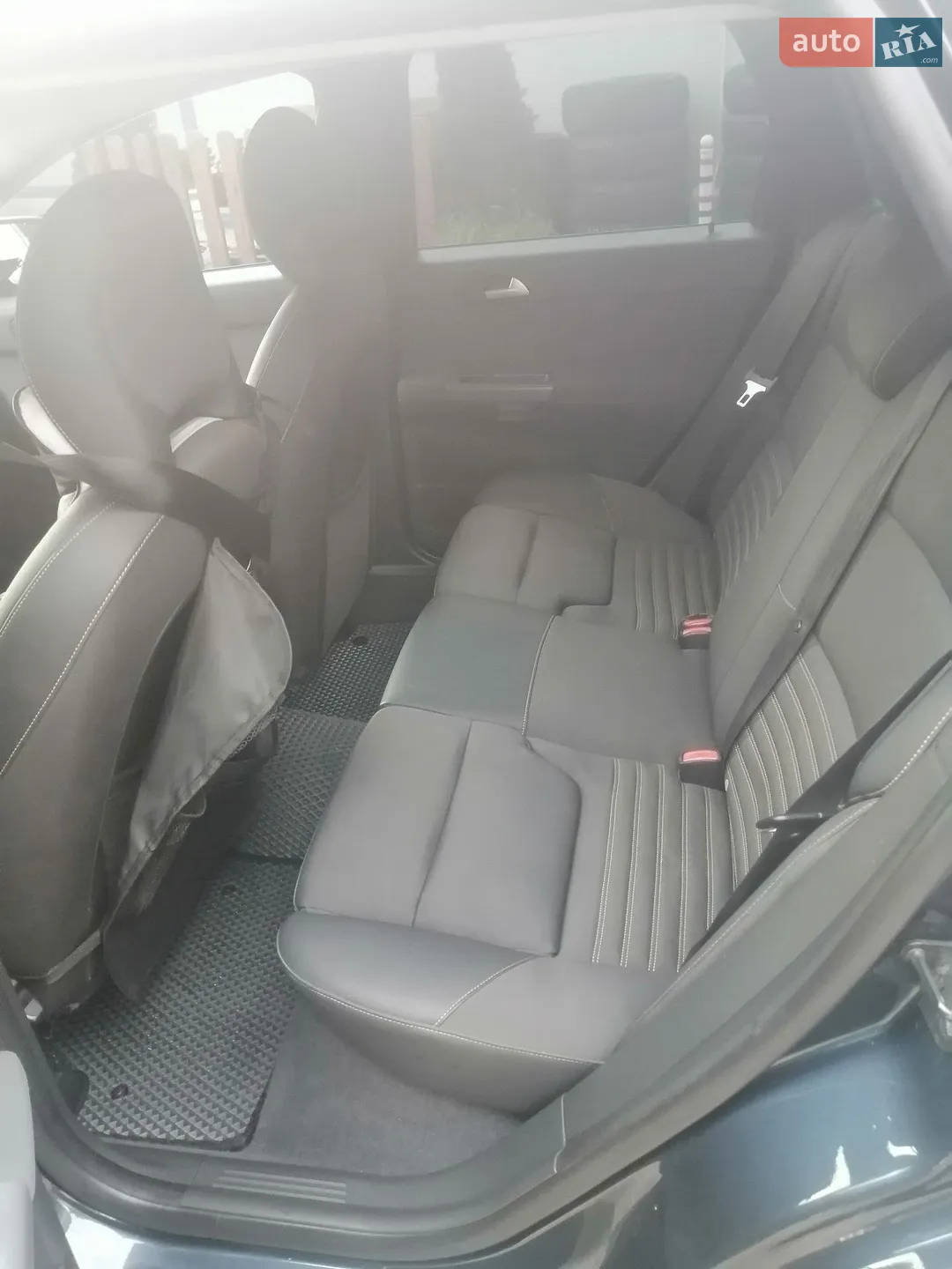 2010 Volvo V50 - мініатюра 9