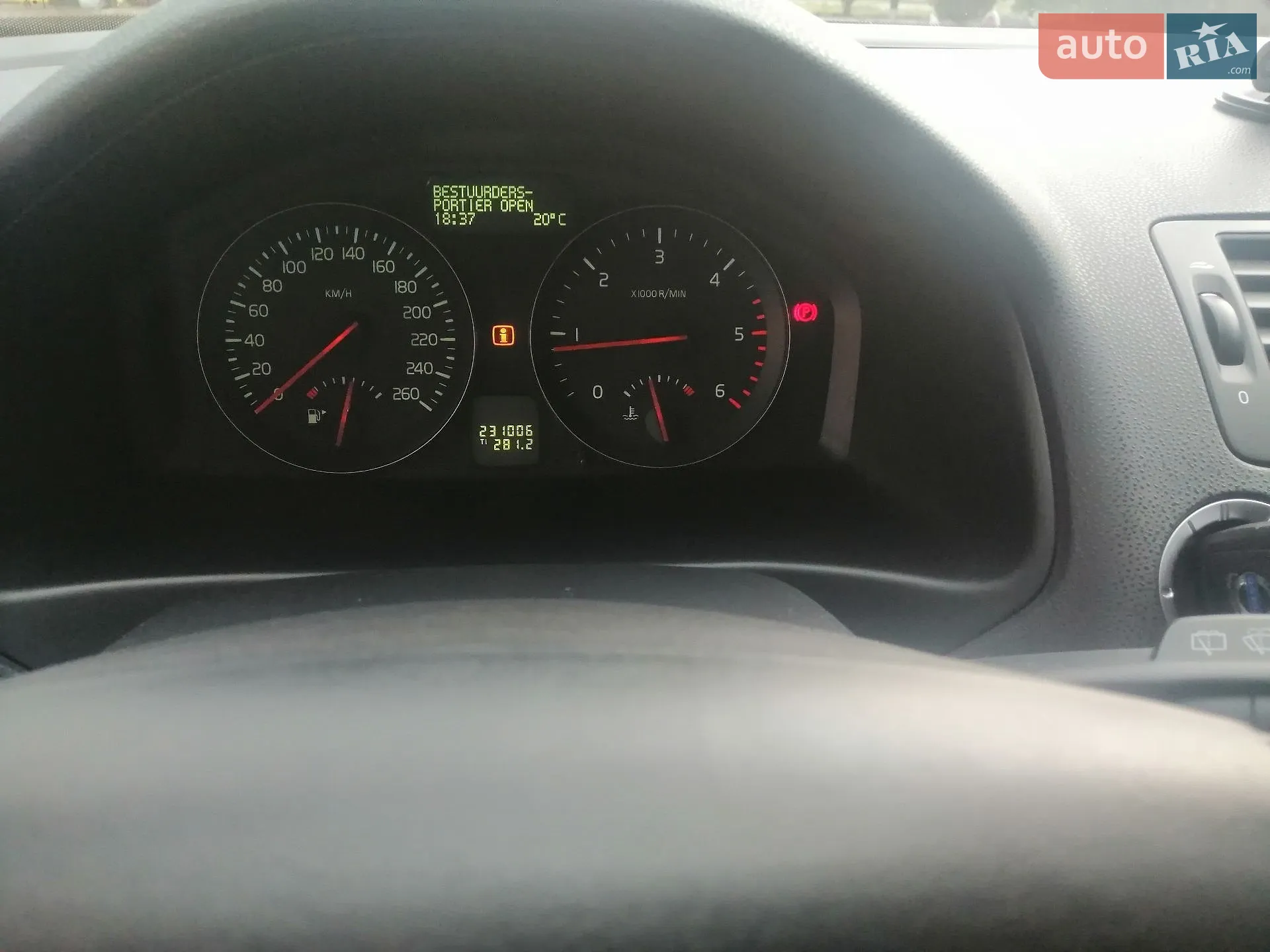 2010 Volvo V50 - мініатюра 7