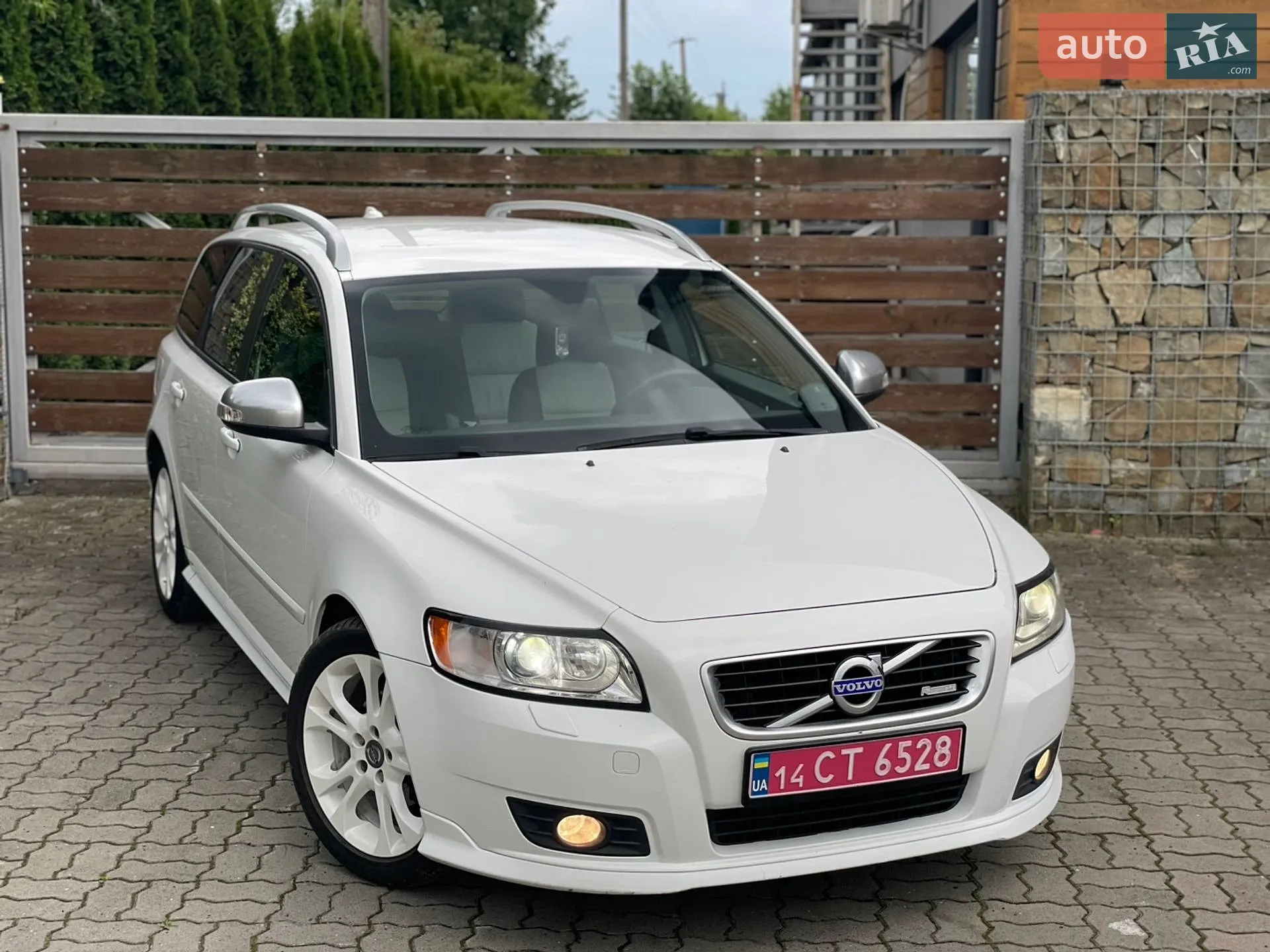 2011 Volvo V50 - мініатюра 6