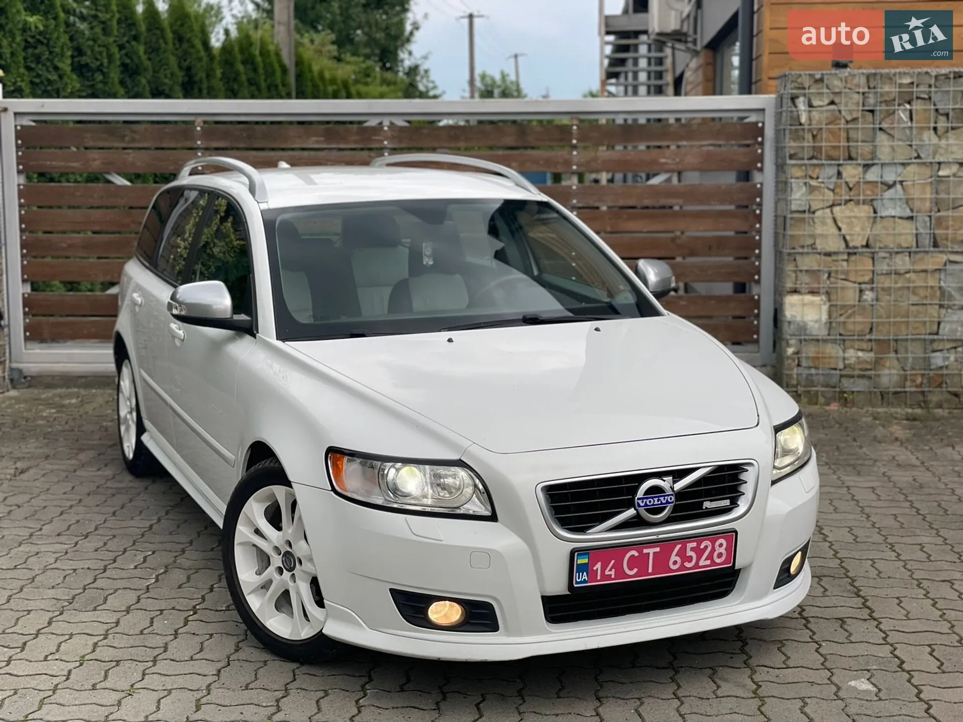 2011 Volvo V50 - мініатюра 5