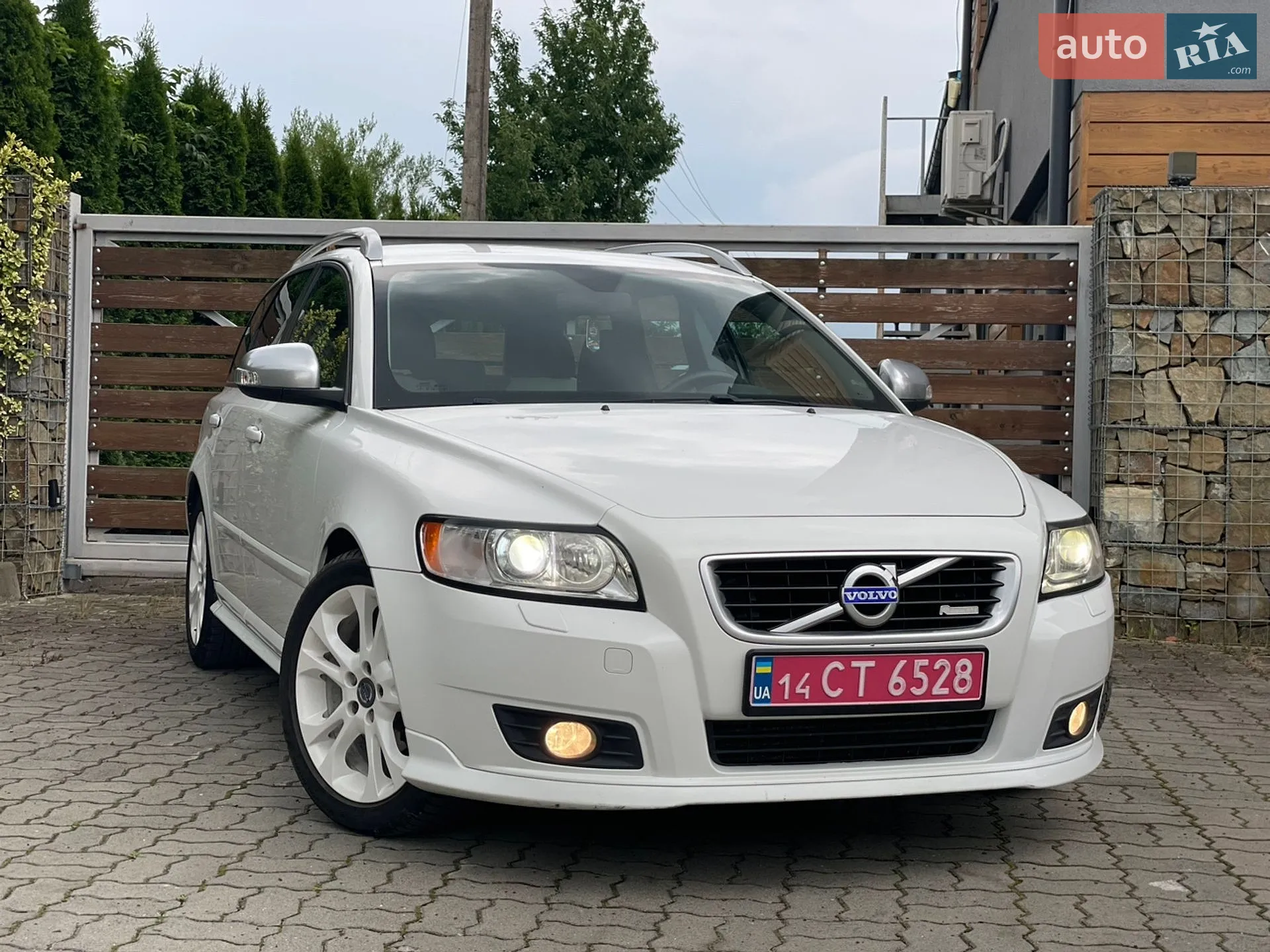 2011 Volvo V50 - мініатюра 8