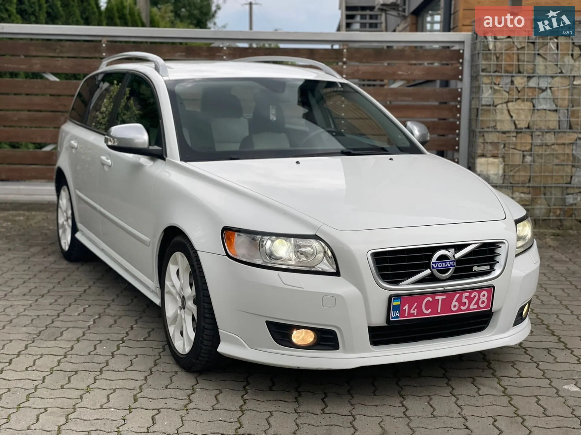 2011 Volvo V50 - мініатюра 12