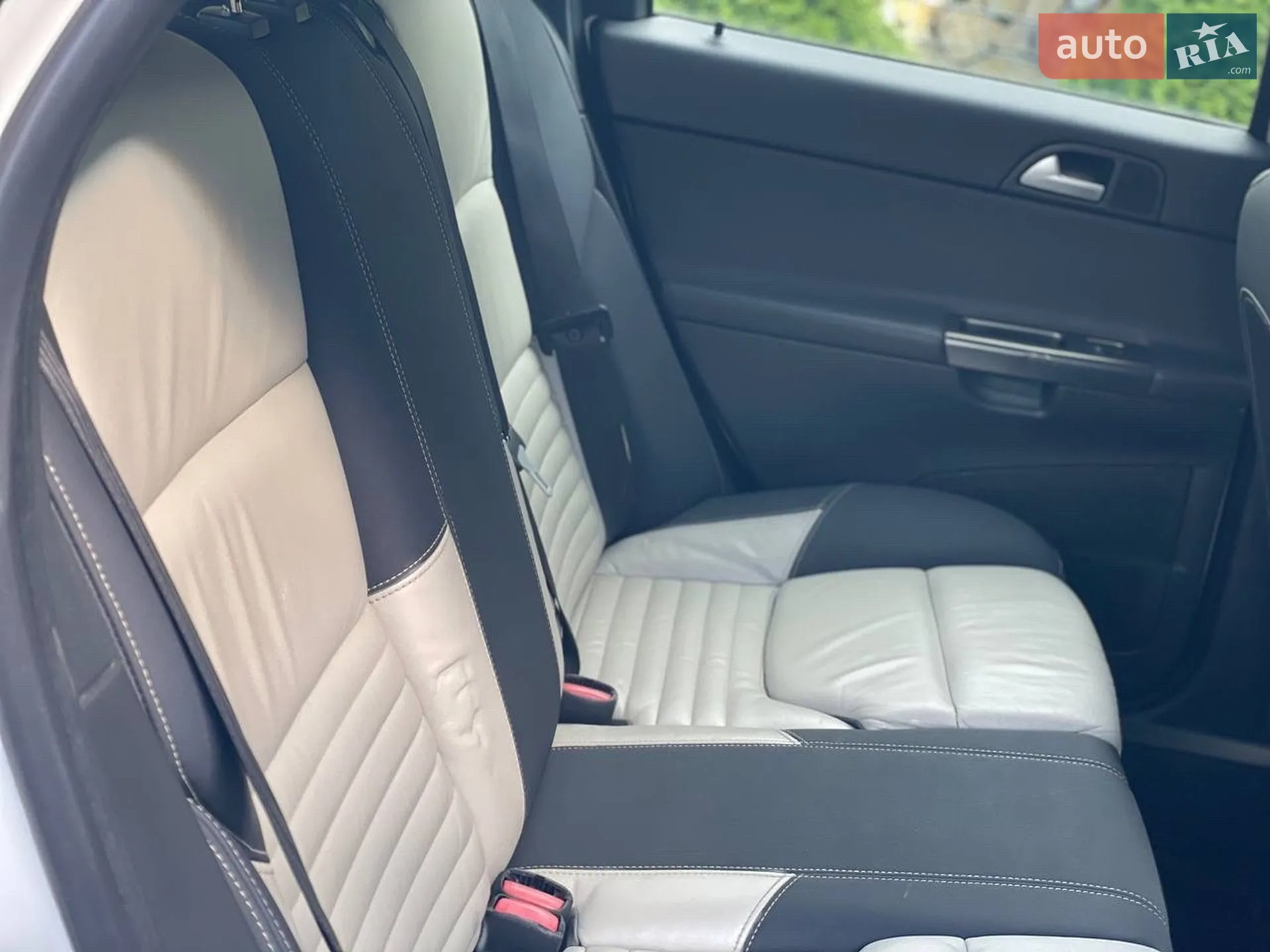 2011 Volvo V50 - мініатюра 63