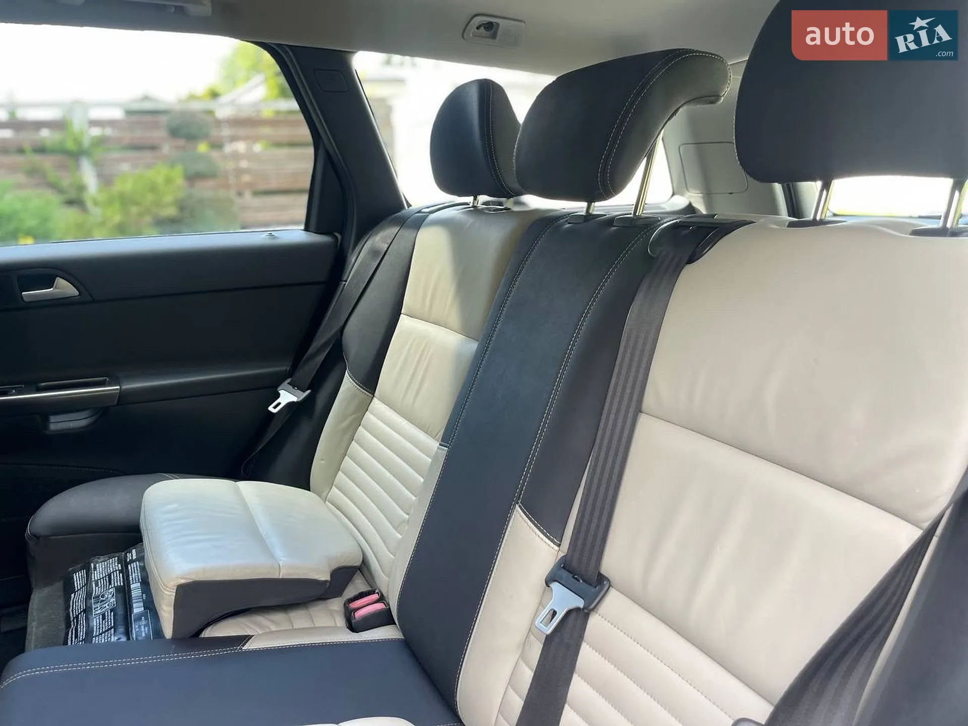 2011 Volvo V50 - мініатюра 75