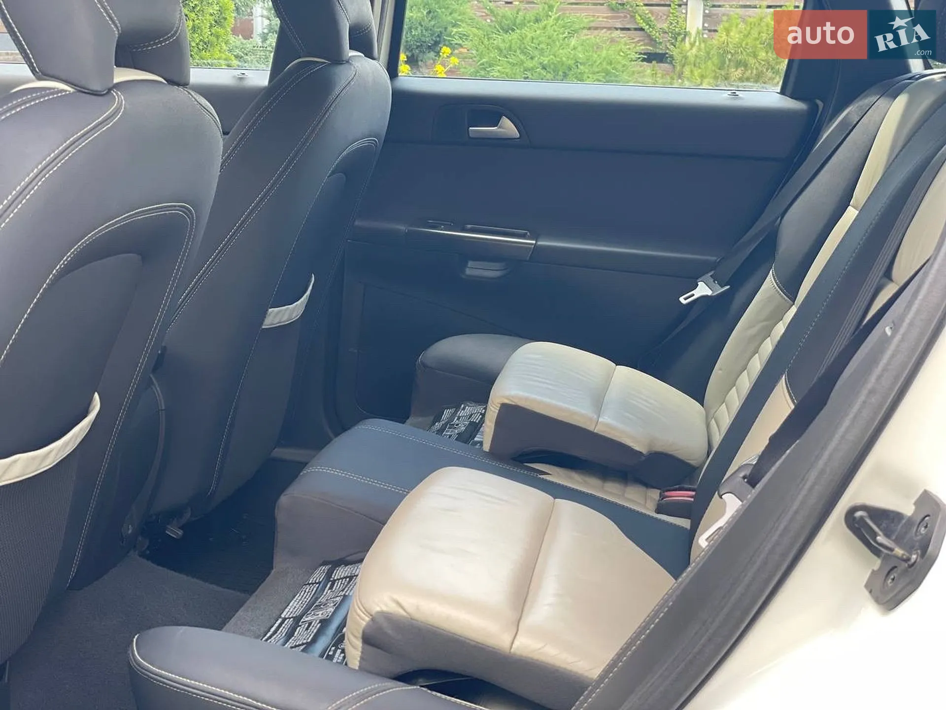 2011 Volvo V50 - мініатюра 76