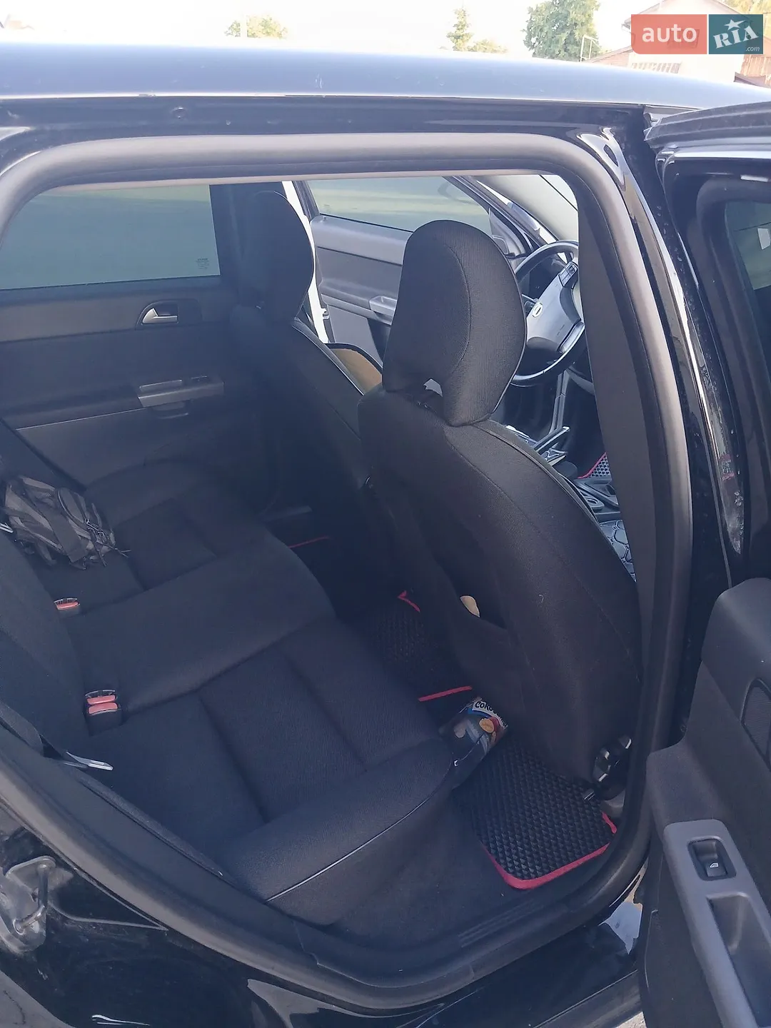 2011 Volvo V50 - мініатюра 17