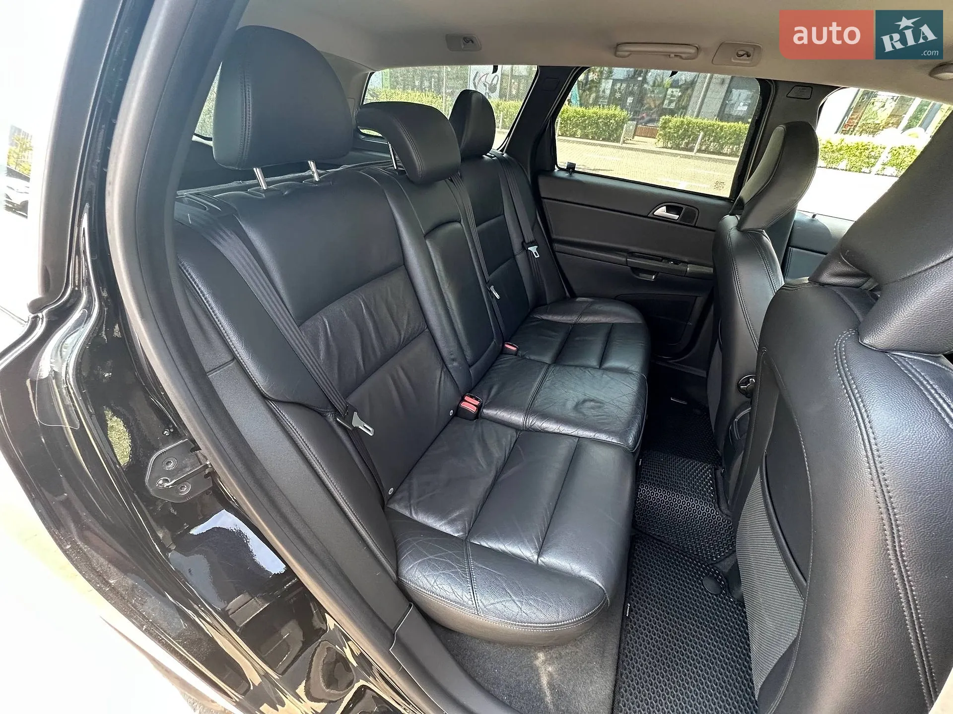 2010 Volvo V50 - мініатюра 11