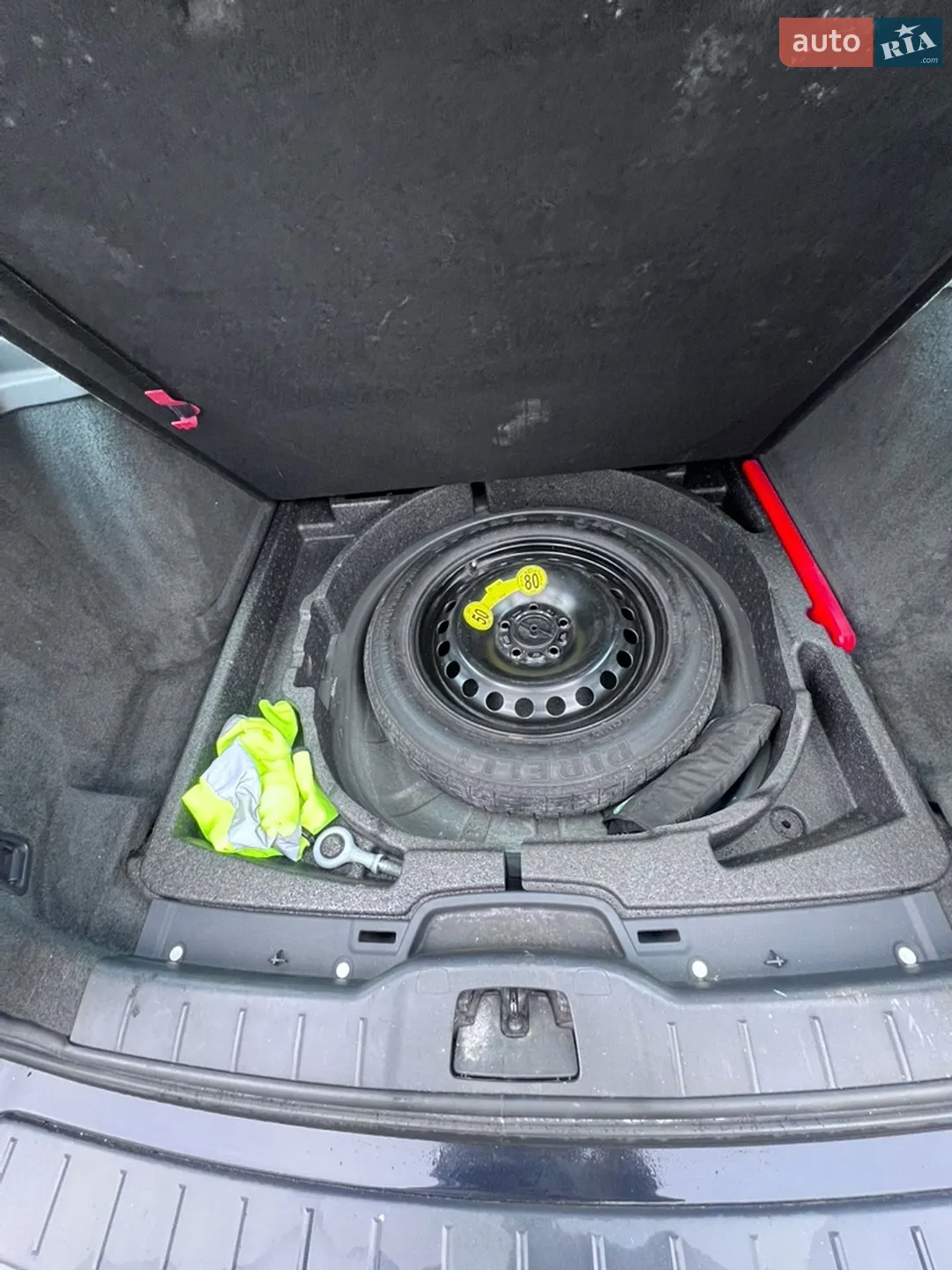 2010 Volvo V50 - мініатюра 13