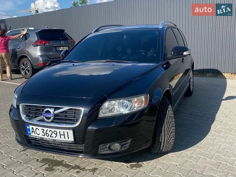Volvo V50 2011