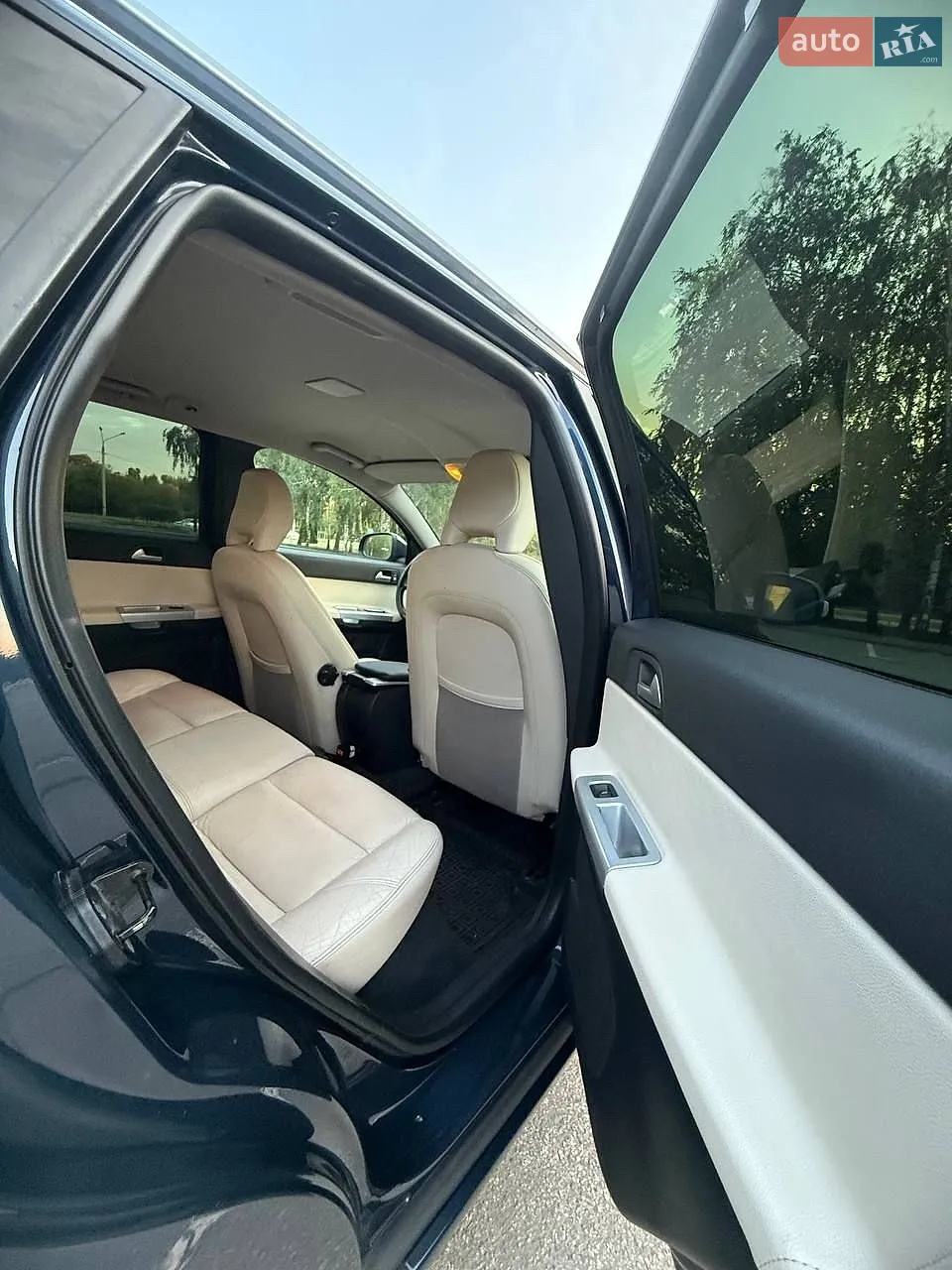 2011 Volvo V50 - мініатюра 22
