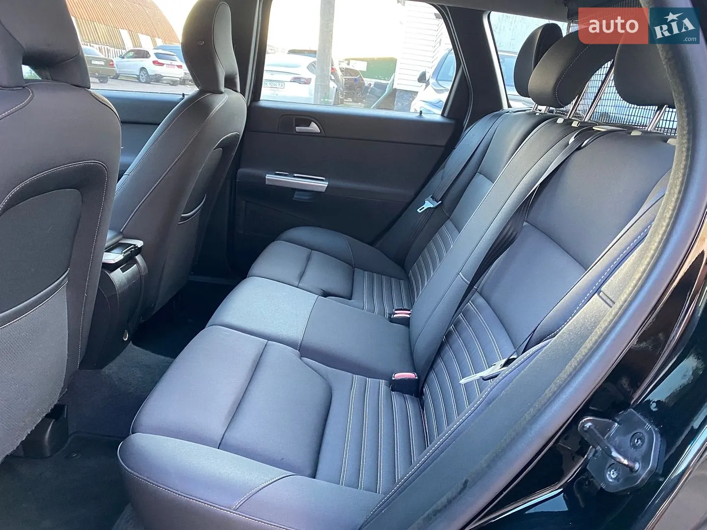 2012 Volvo V50 - мініатюра 28