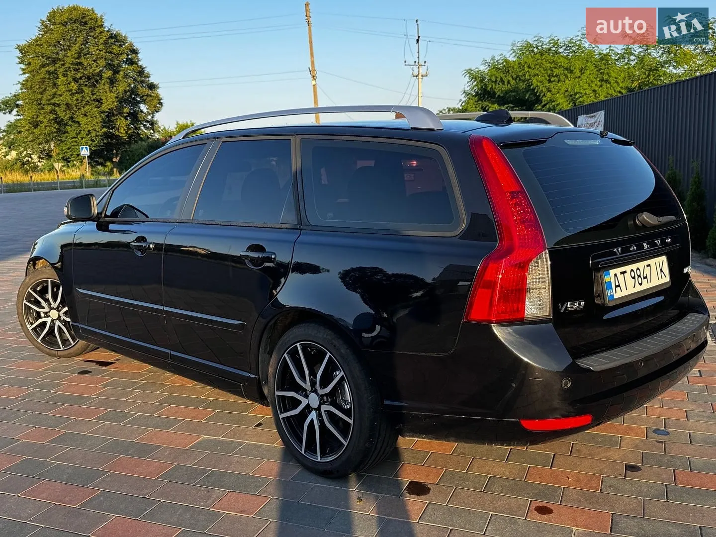 2011 Volvo V50 - мініатюра 13