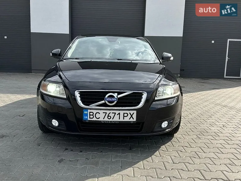 Volvo V50 2012