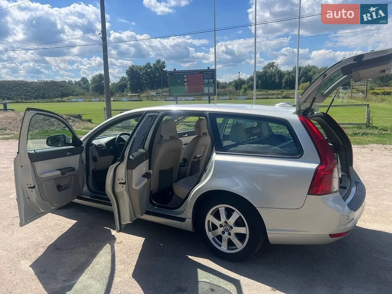 2010 Volvo V50 - мініатюра 42