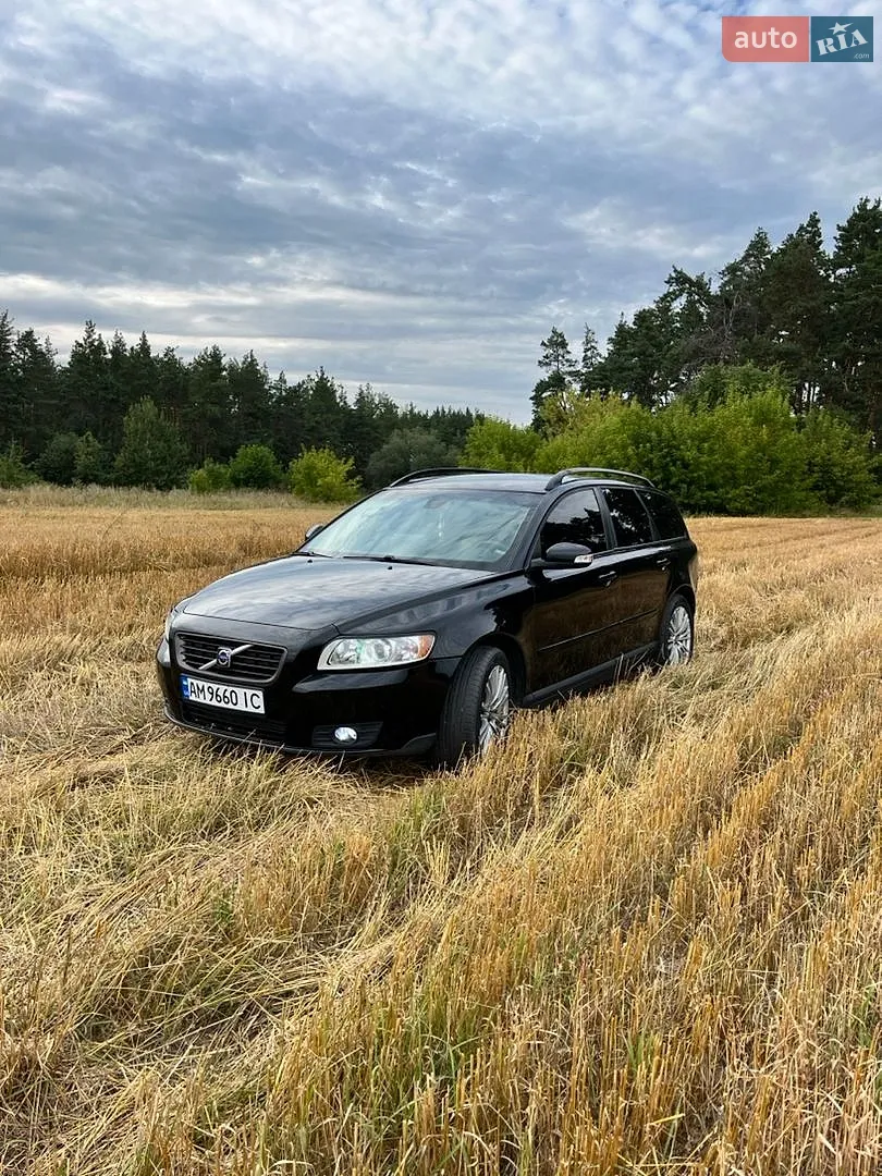2010 Volvo V50 - мініатюра 2