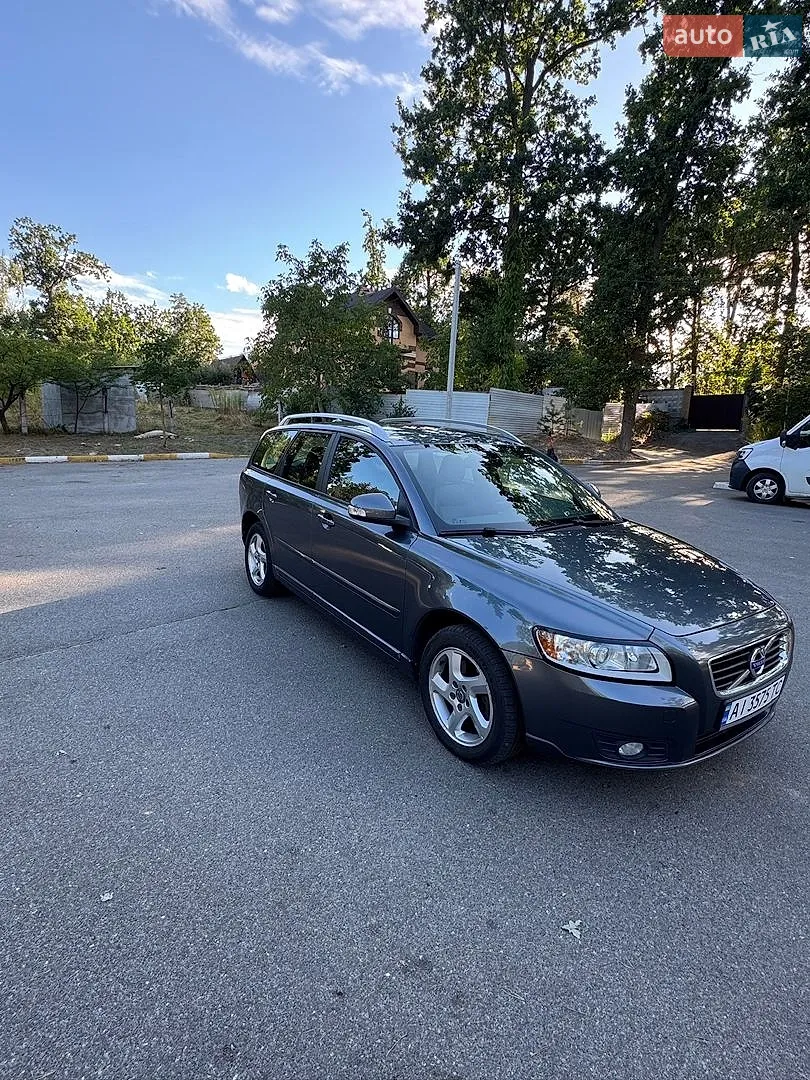 2011 Volvo V50 - мініатюра 2