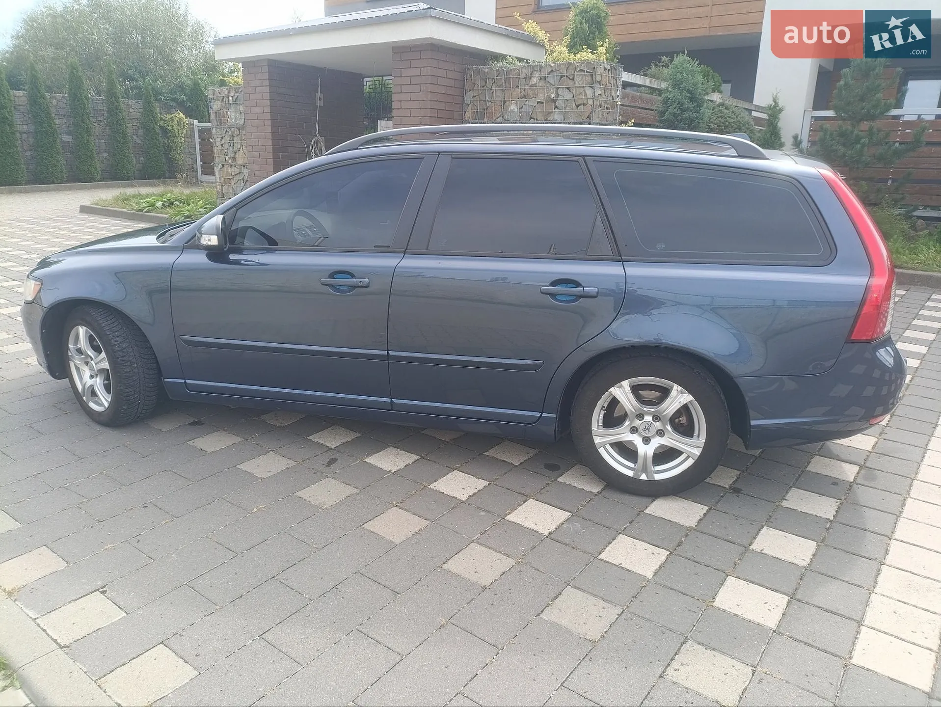 2010 Volvo V50 - мініатюра 7