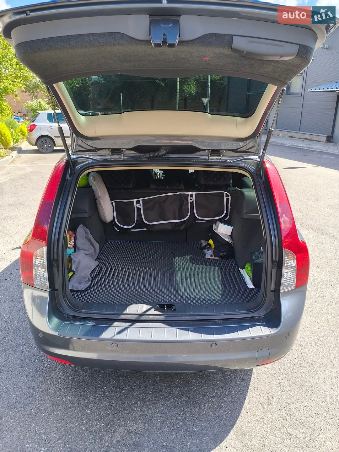 2010 Volvo V50 - мініатюра 10