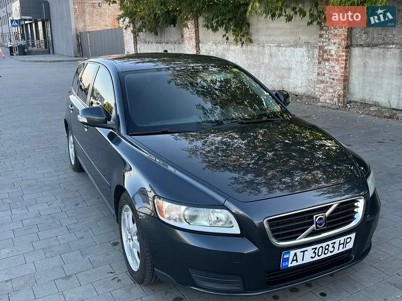 Volvo V50 2009