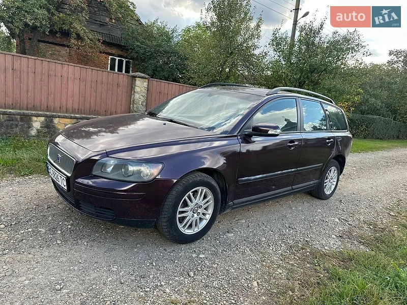 Volvo V50