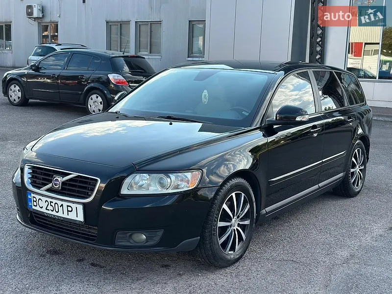 Volvo V50 2009