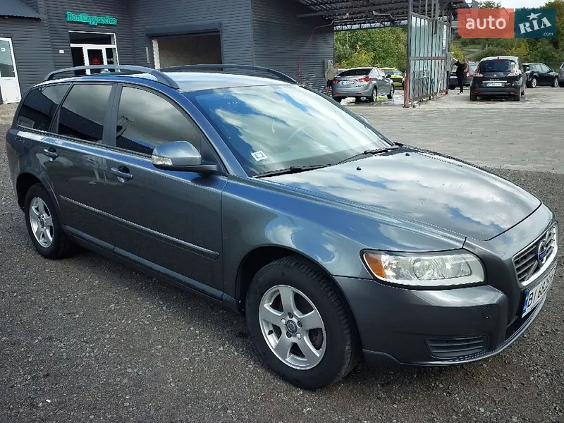 Volvo V50 2010
