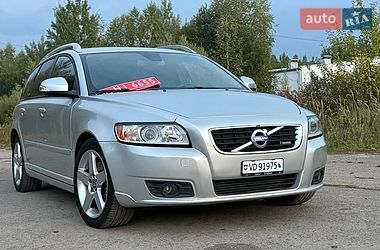 Универсал Volvo V50 2012 в Львове