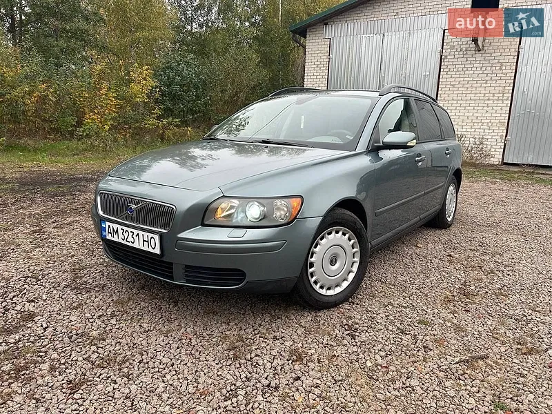 Volvo V50