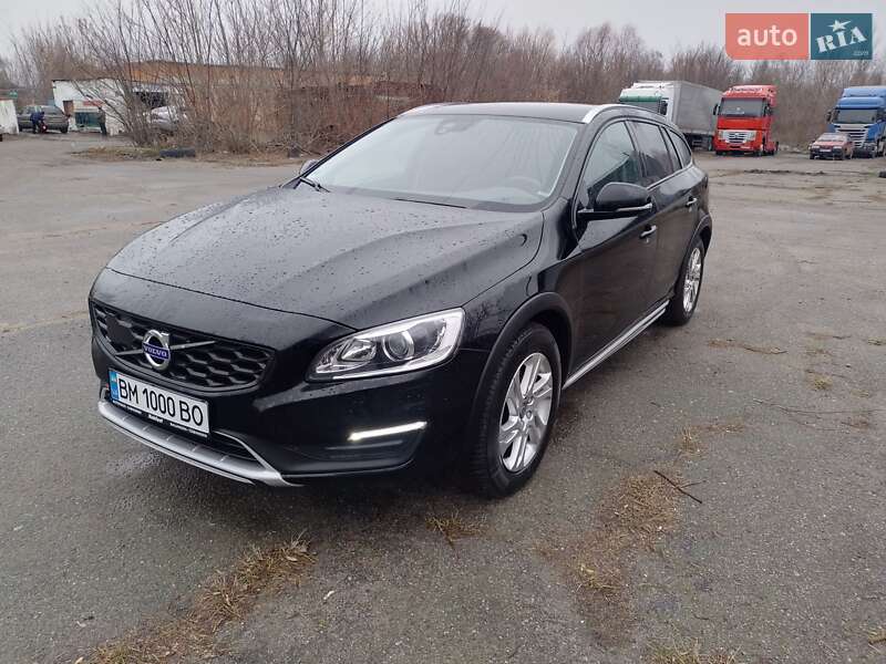 Volvo V60 Cross Country 2018