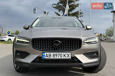 Универсал Volvo V60 Cross Country 2019 в Виннице