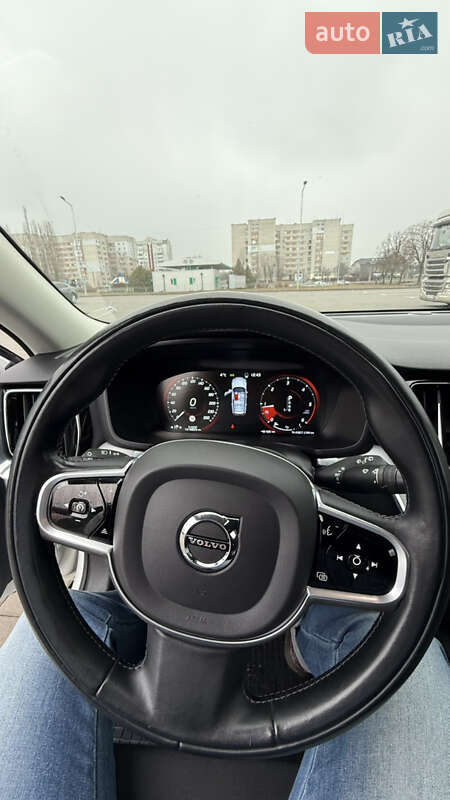 Універсал Volvo V60 Cross Country 2020 в Черкасах