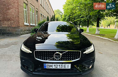Универсал Volvo V60 Cross Country 2019 в 