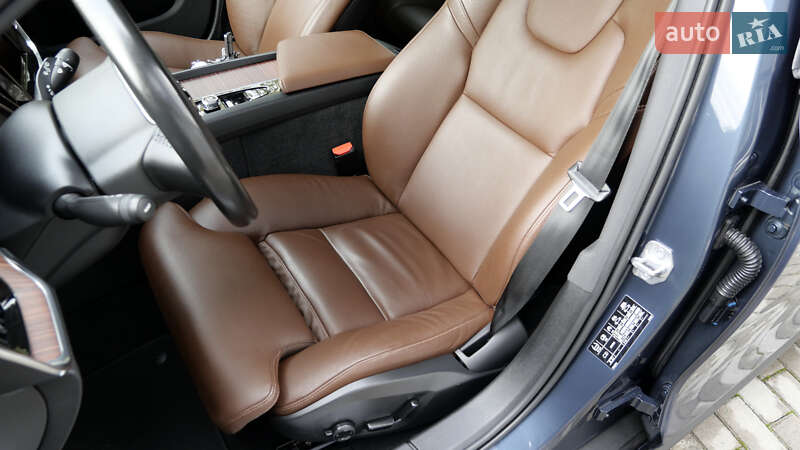 Універсал Volvo V60 Cross Country 2020 в Львові фото 32 Універсал Volvo V60 Cross Country 2020 в Львові