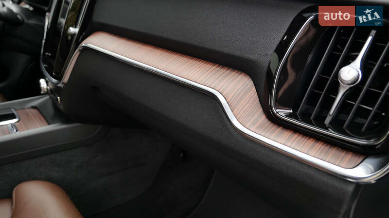 Універсал Volvo V60 Cross Country 2020 в Львові фото 61 Універсал Volvo V60 Cross Country 2020 в Львові