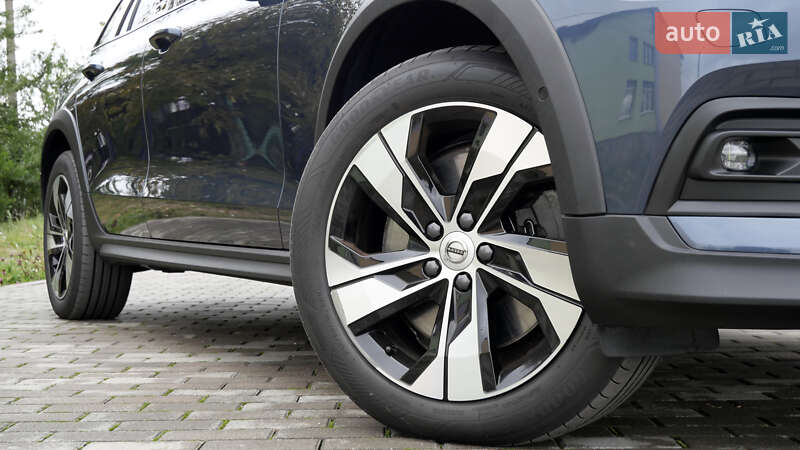 Універсал Volvo V60 Cross Country 2020 в Львові фото 13 Універсал Volvo V60 Cross Country 2020 в Львові