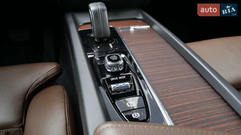 Універсал Volvo V60 Cross Country 2020 в Львові фото 40 Універсал Volvo V60 Cross Country 2020 в Львові