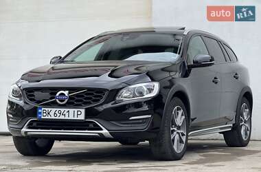 Універсал Volvo V60 Cross Country 2018 в 