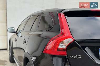 Універсал Volvo V60 Cross Country 2018 в 