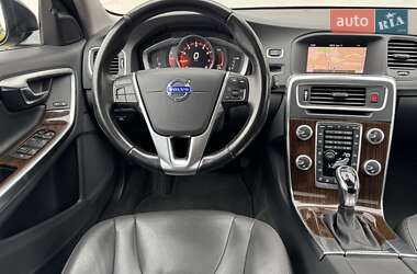 Універсал Volvo V60 Cross Country 2018 в 