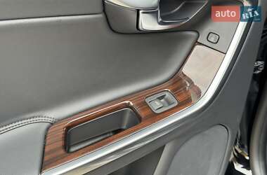 Універсал Volvo V60 Cross Country 2018 в 