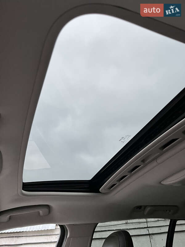 Универсал Volvo V60 Cross Country 2016 в Киеве