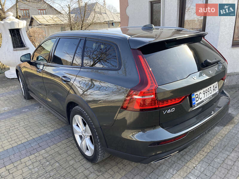 Універсал Volvo V60 Cross Country 2020 в Львові
